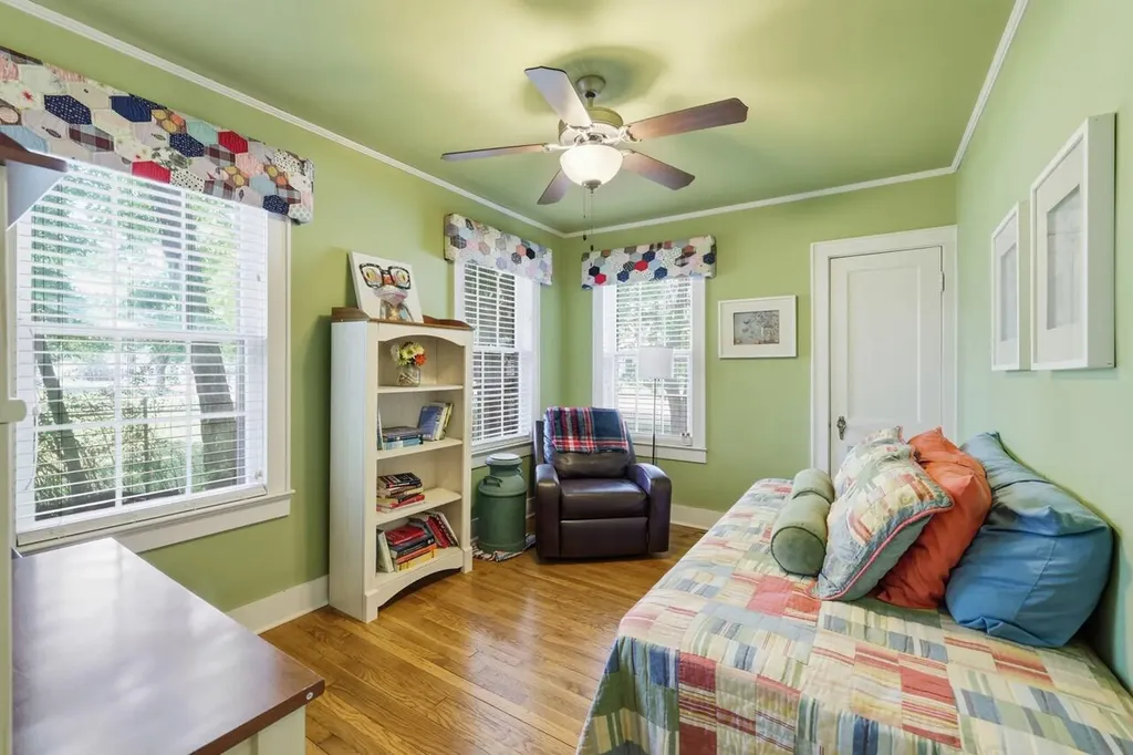 110 N 10th Street Murray KY 42071