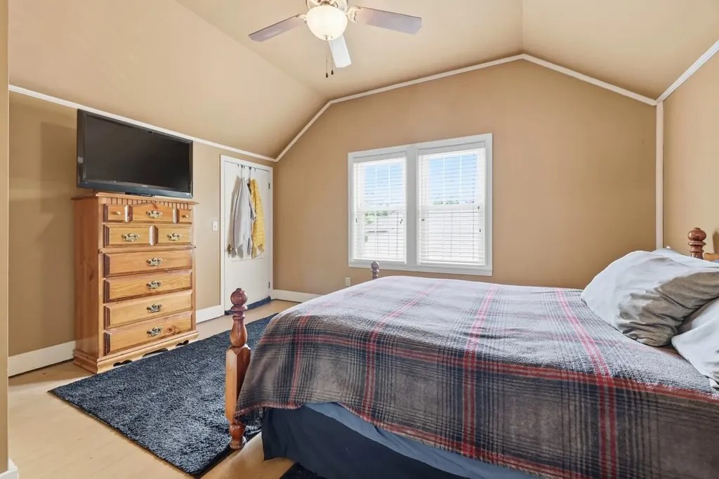 110 N 10th Street Murray KY 42071