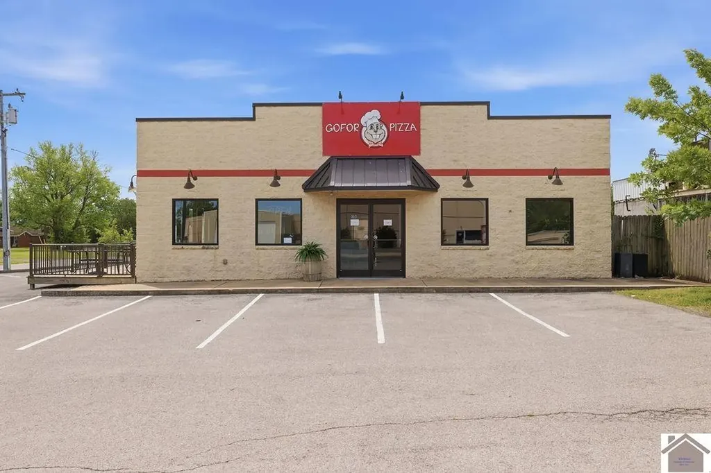 317 Chestnut Street Murray KY 42071