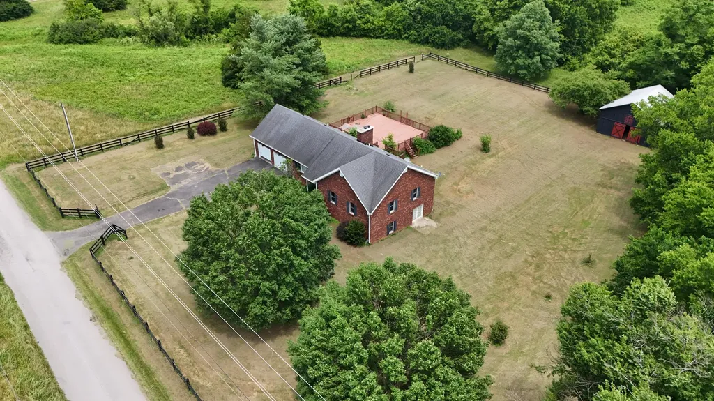 1109 Mitchell Lane Danville KY 40422