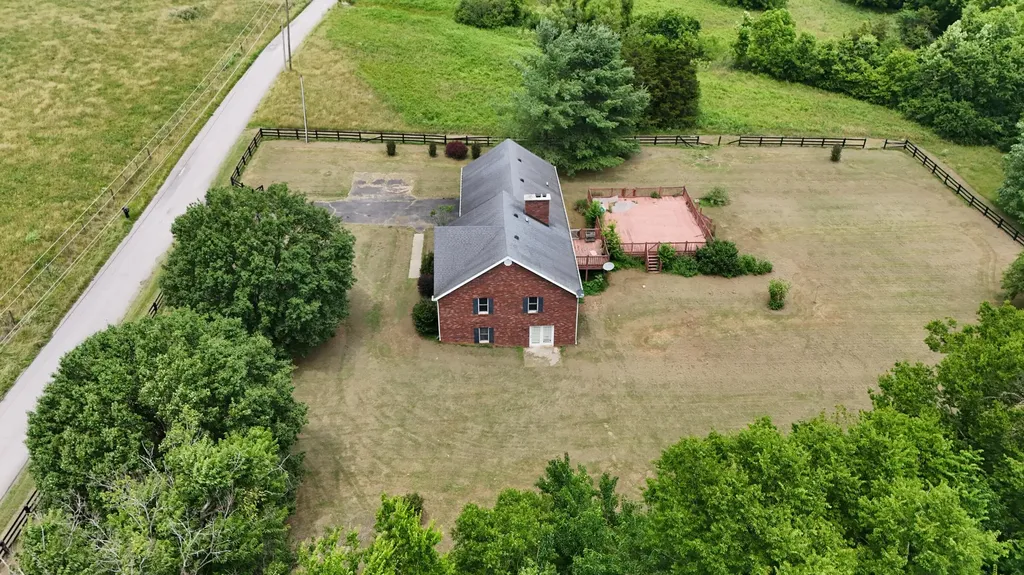 1109 Mitchell Lane Danville KY 40422