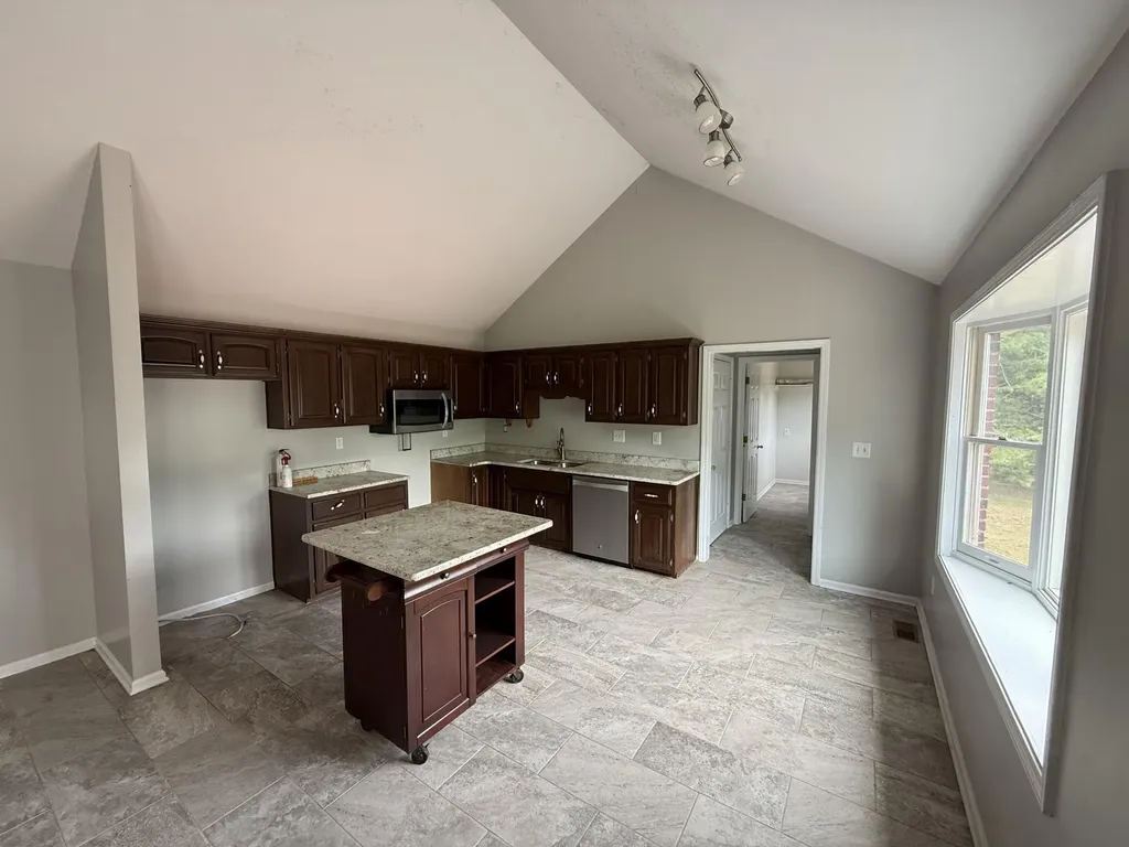 1109 Mitchell Lane Danville KY 40422