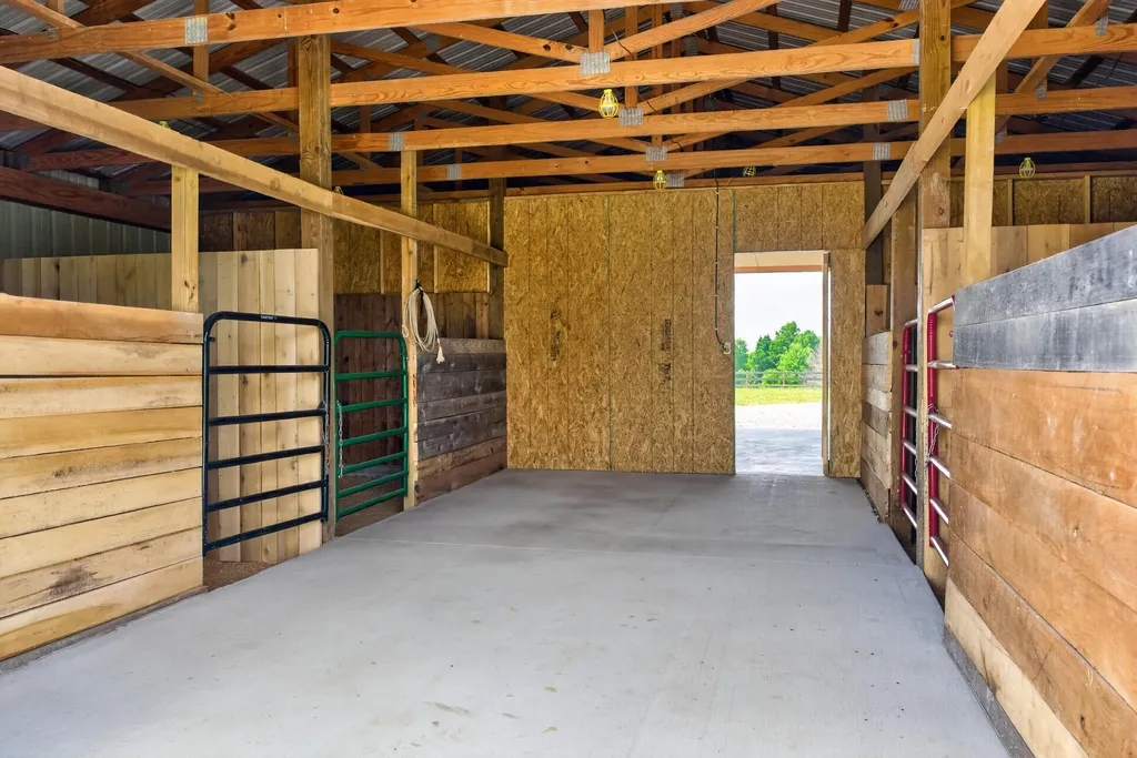 1812 & 1838 Tick Ridge Road Waynesburg KY 40489