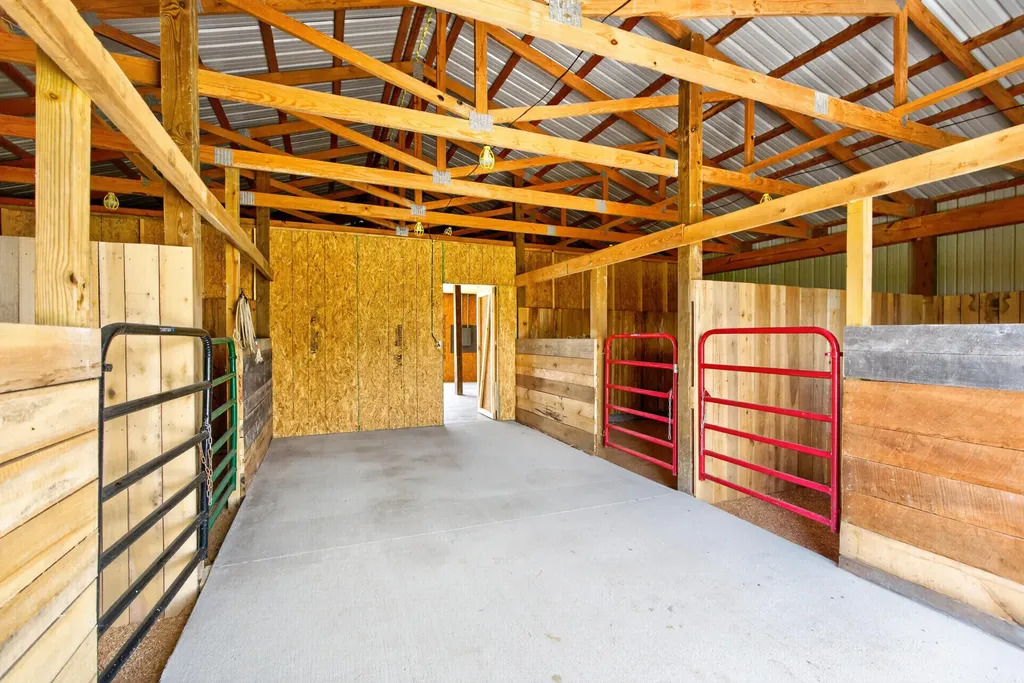 1812 & 1838 Tick Ridge Road Waynesburg KY 40489