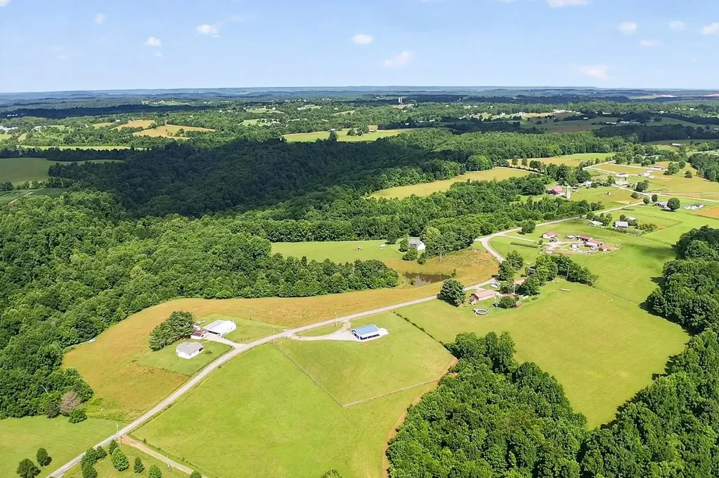 1812 & 1838 Tick Ridge Road Waynesburg KY 40489