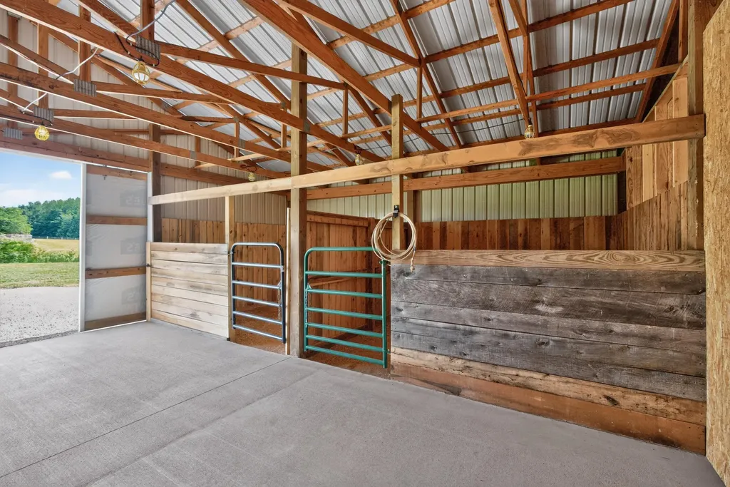 1812 & 1838 Tick Ridge Road Waynesburg KY 40489