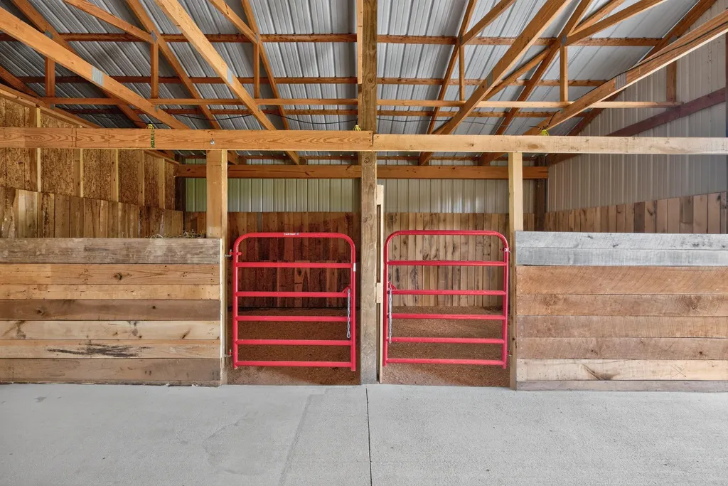 1812 & 1838 Tick Ridge Road Waynesburg KY 40489
