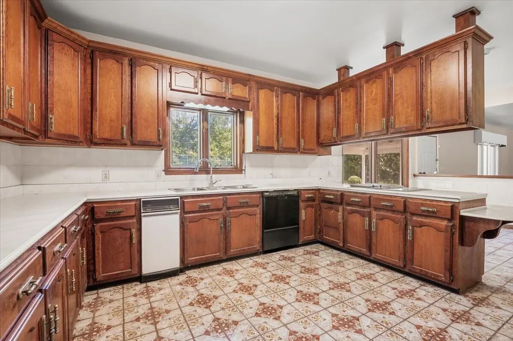 349 Persimmon Frk Lane Gray KY 40734