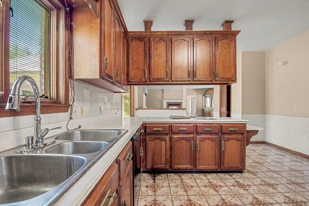 349 Persimmon Frk Lane Gray KY 40734