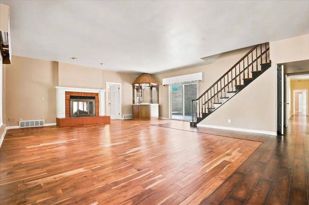 349 Persimmon Frk Lane Gray KY 40734