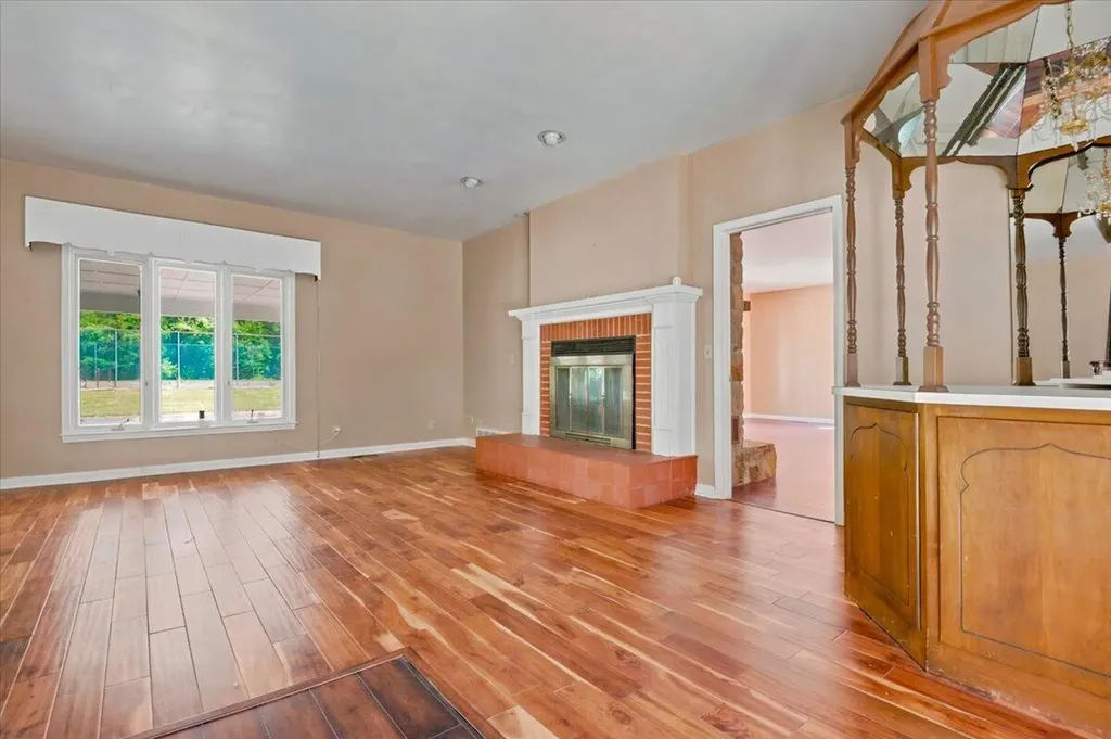 349 Persimmon Frk Lane Gray KY 40734