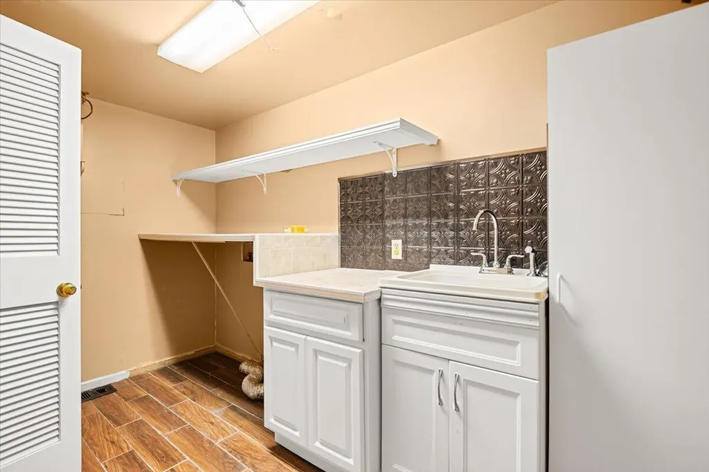 349 Persimmon Frk Lane Gray KY 40734