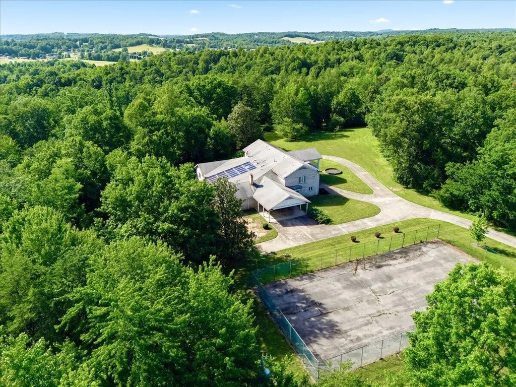 349 Persimmon Frk Lane Gray KY 40734
