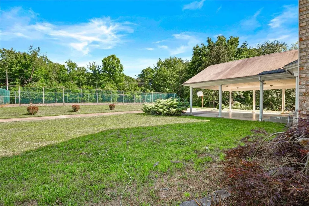 349 Persimmon Frk Lane Gray KY 40734
