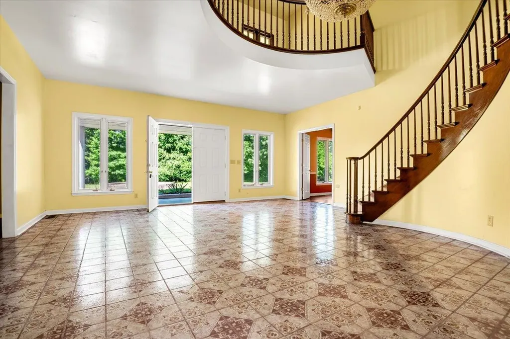 349 Persimmon Frk Lane Gray KY 40734