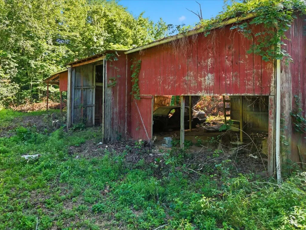 349 Persimmon Frk Lane Gray KY 40734