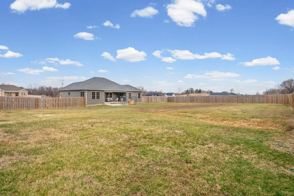 623 N Rdg Drive Hopkinsville KY 42240