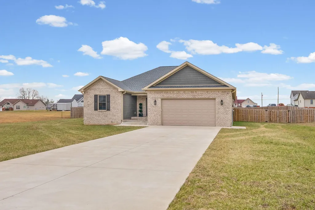 623 N Rdg Drive Hopkinsville KY 42240