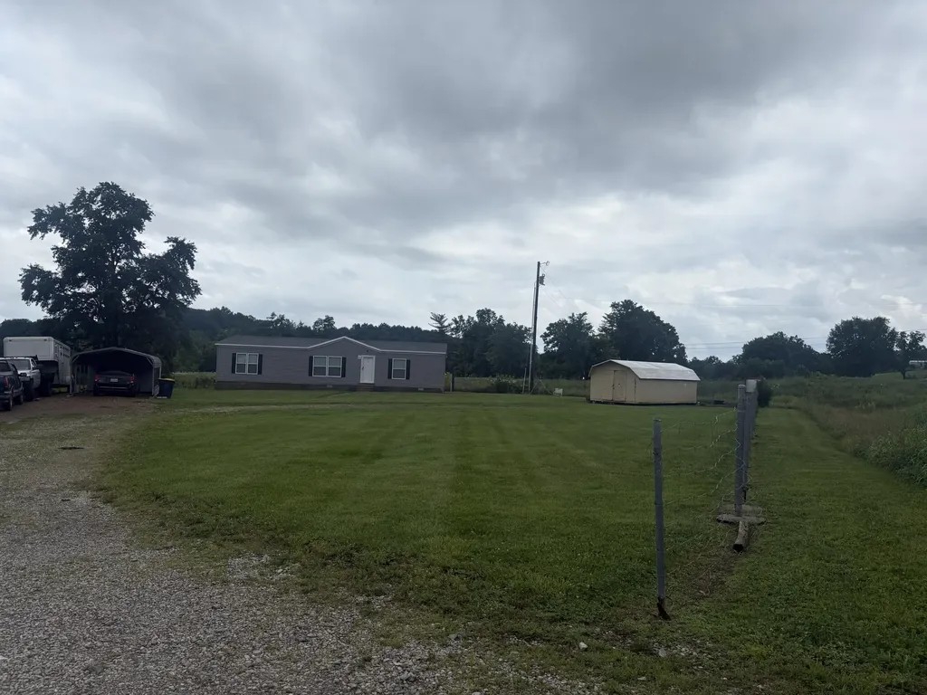 2455 Kentucky 2750 Crab Orchard KY 40419