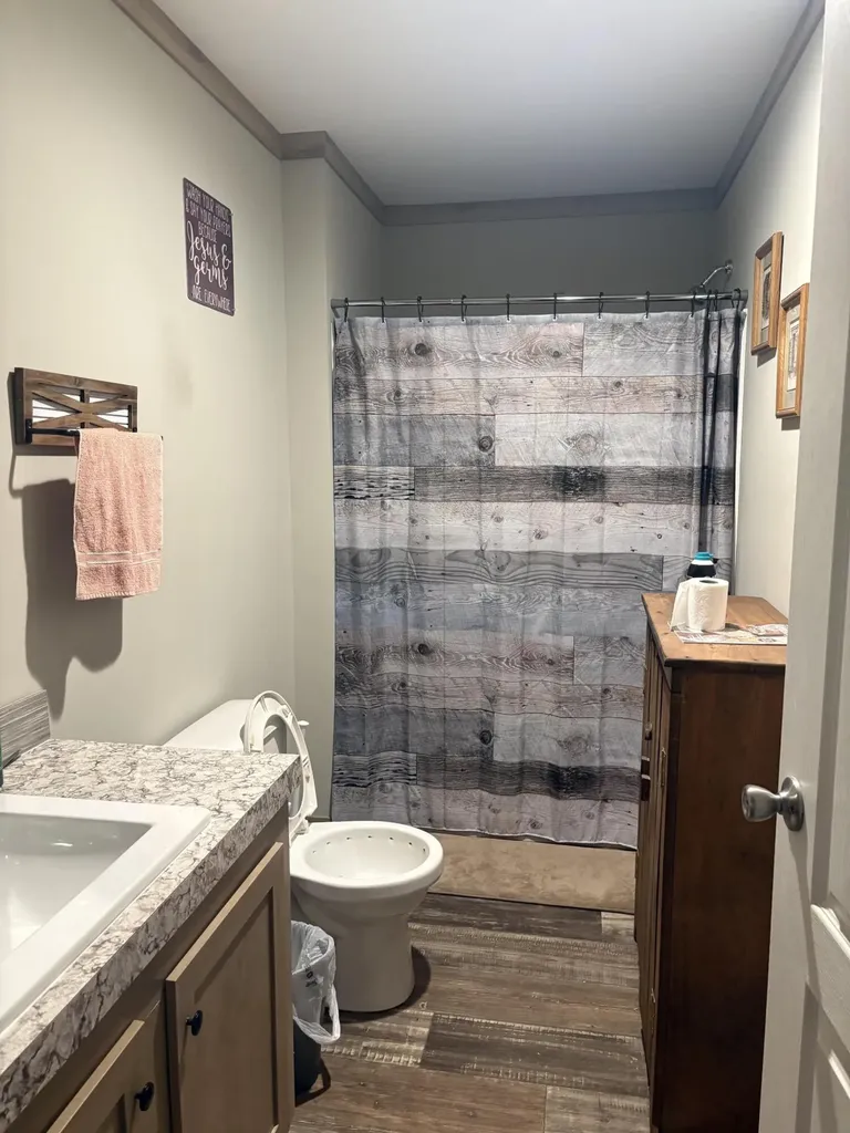 2455 Kentucky 2750 Crab Orchard KY 40419