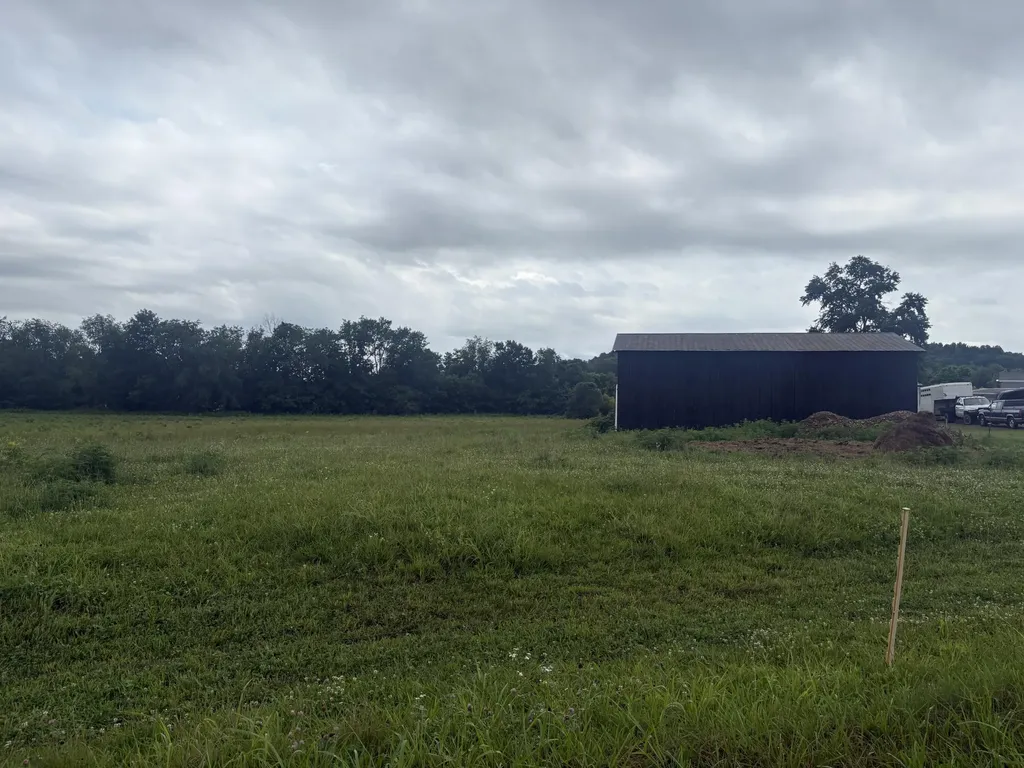2455 Kentucky 2750 Crab Orchard KY 40419