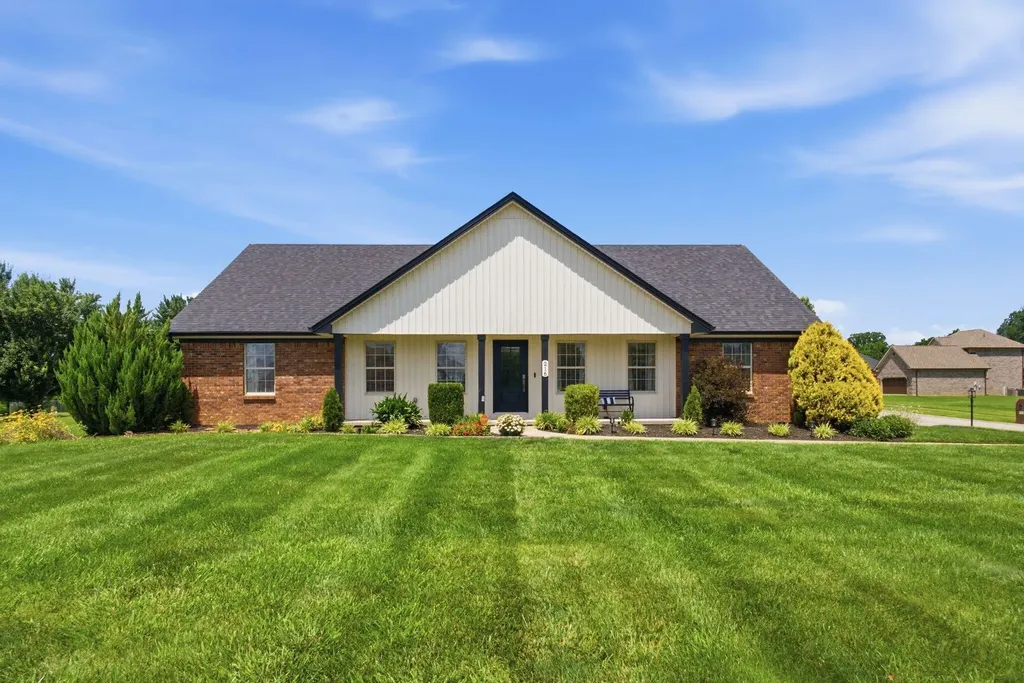 216 Tazwell Drive Richmond KY 40475