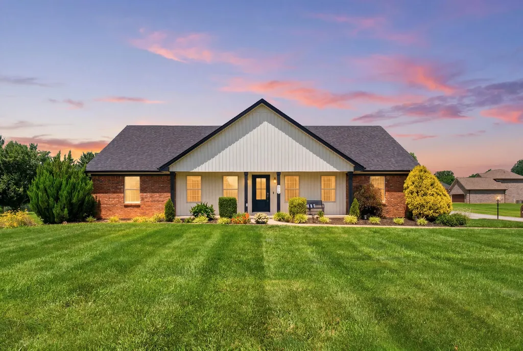 216 Tazwell Drive Richmond KY 40475