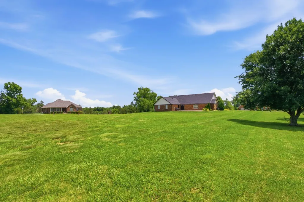 216 Tazwell Drive Richmond KY 40475
