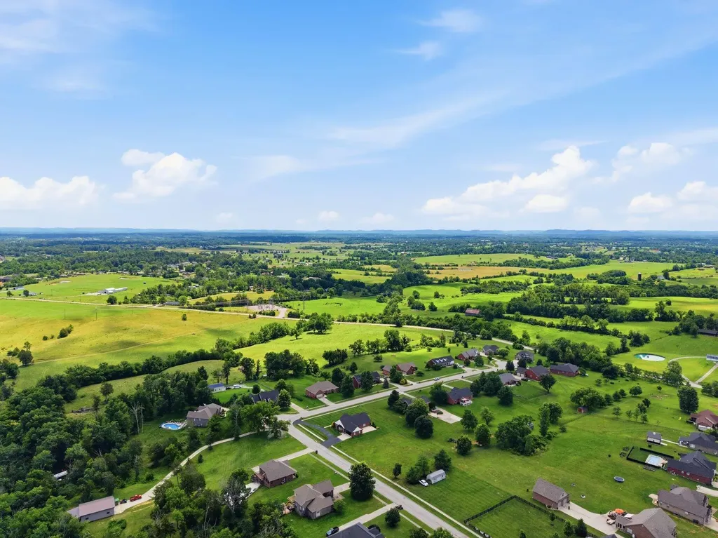 216 Tazwell Drive Richmond KY 40475
