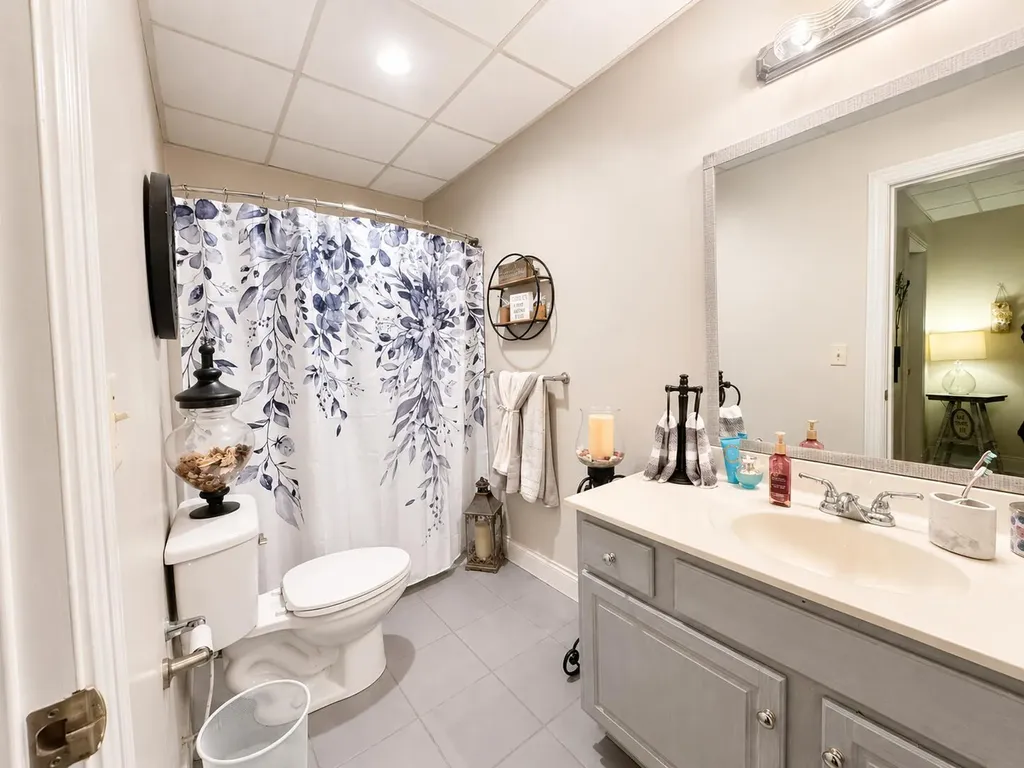 398 Carriage Lane Jamestown KY 42629
