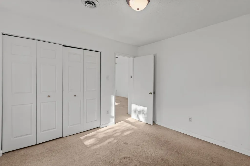 3360 Valhalla Drive Lexington KY 40515