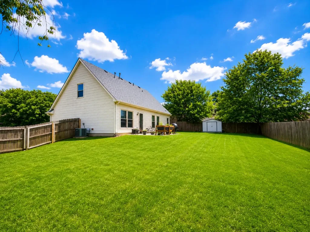 339 Chestnut Lane Versailles KY 40383
