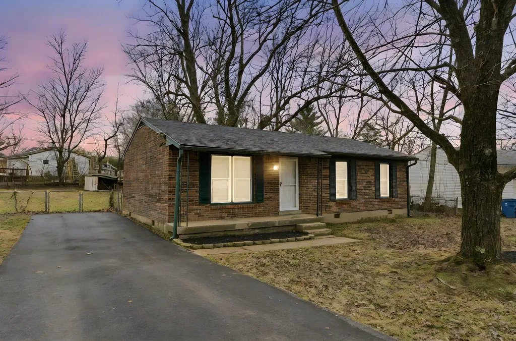 3815 Wiano Drive Crestwood KY 40014