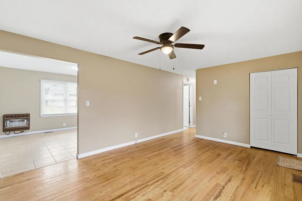 3815 Wiano Drive Crestwood KY 40014