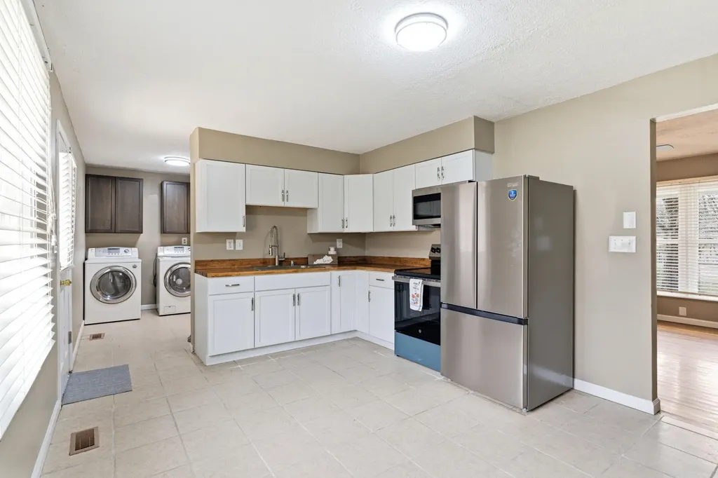3815 Wiano Drive Crestwood KY 40014