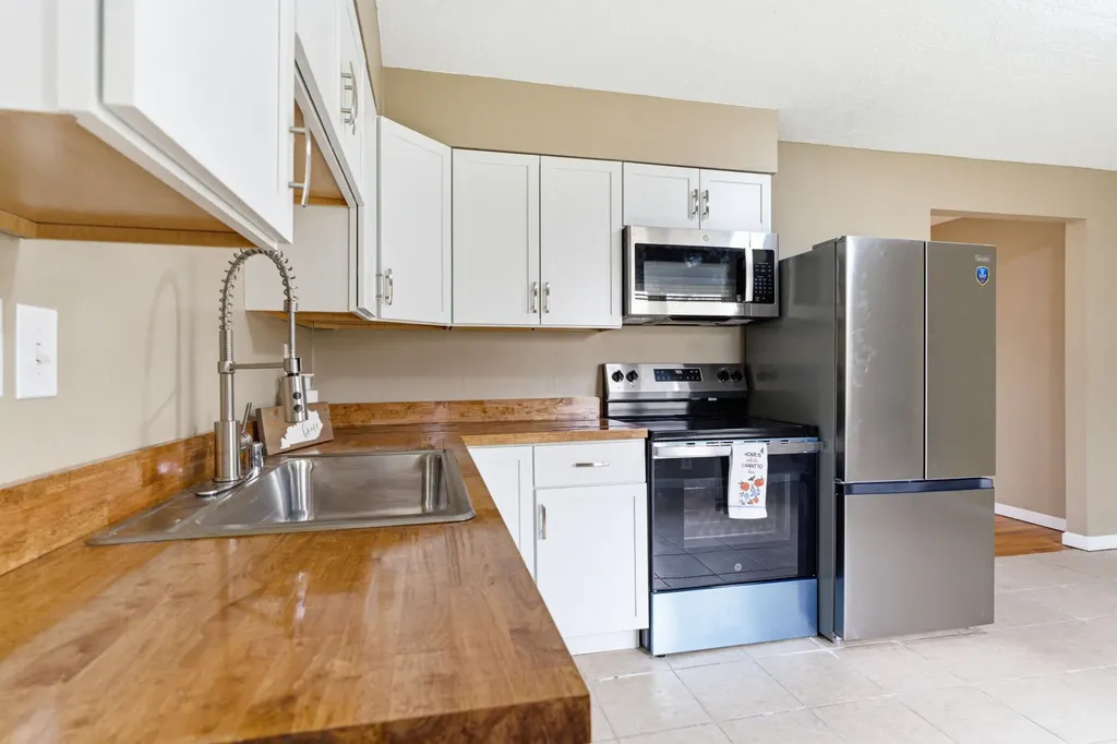 3815 Wiano Drive Crestwood KY 40014