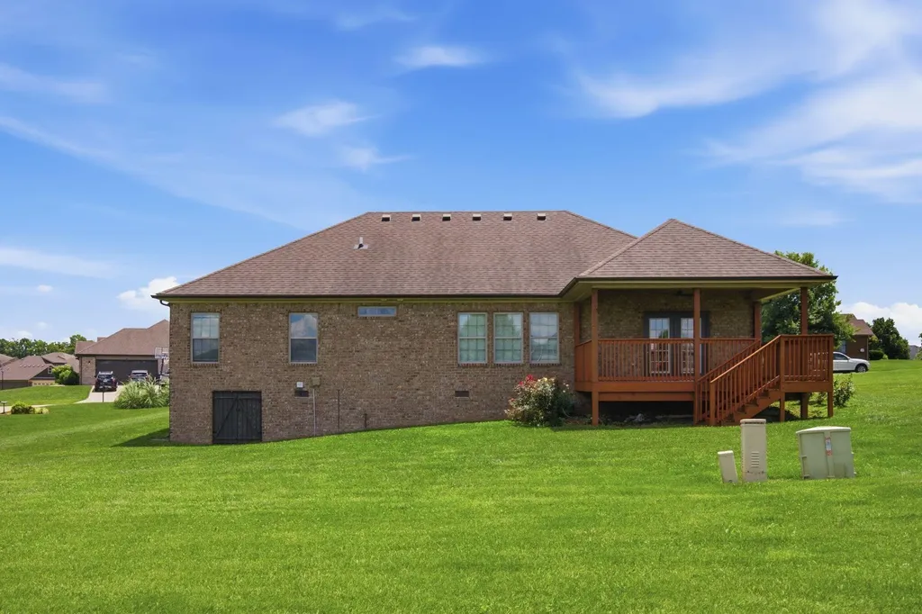 904 Kenblue Lane Richmond KY 40475