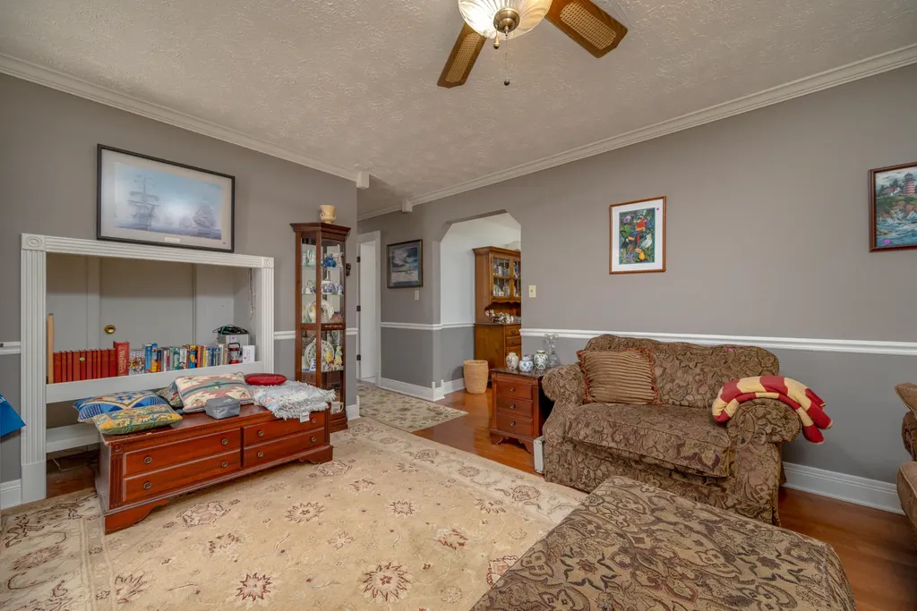 73 Bill Fannin Road West Liberty KY 41472