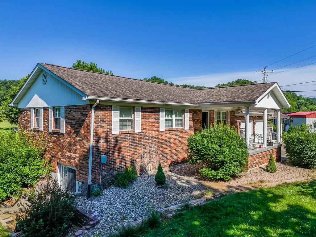 73 Bill Fannin Road West Liberty KY 41472