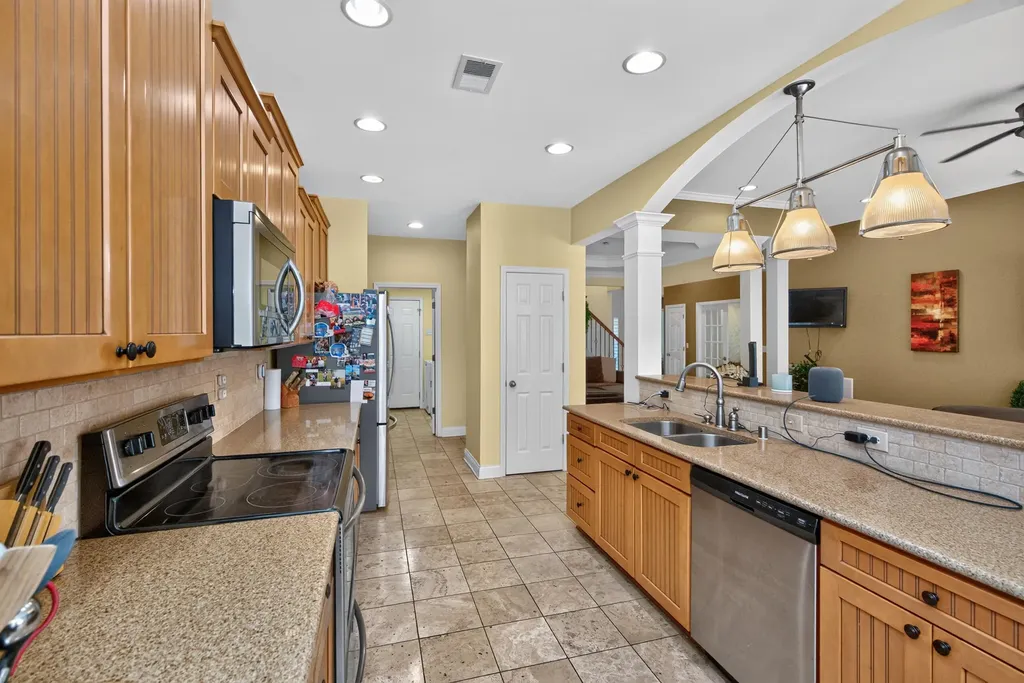 493 Madison Point Drive Lexington KY 40515