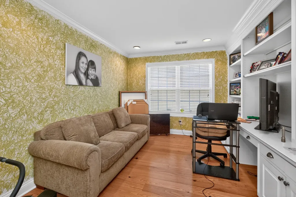 493 Madison Point Drive Lexington KY 40515
