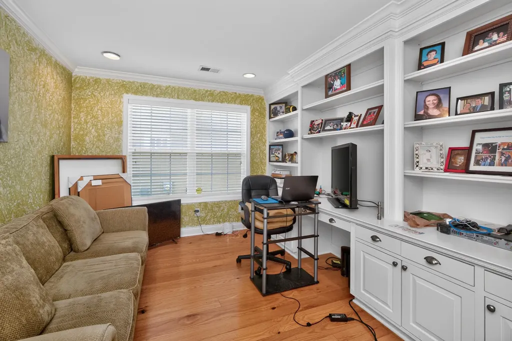 493 Madison Point Drive Lexington KY 40515