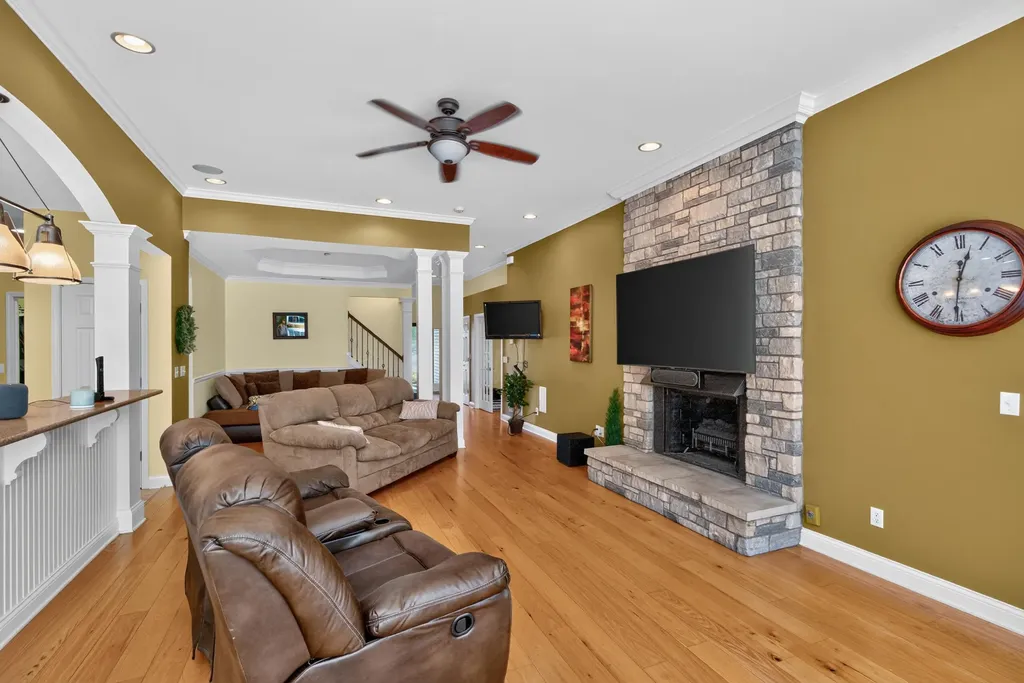 493 Madison Point Drive Lexington KY 40515