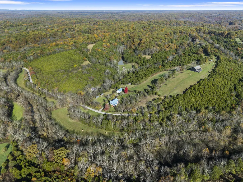 1281 Sharp Road Stamping Ground KY 40379