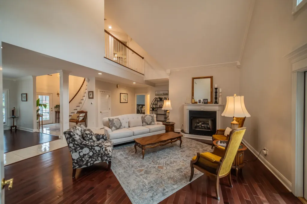 6429 Stinespring Drive Paducah KY 42001