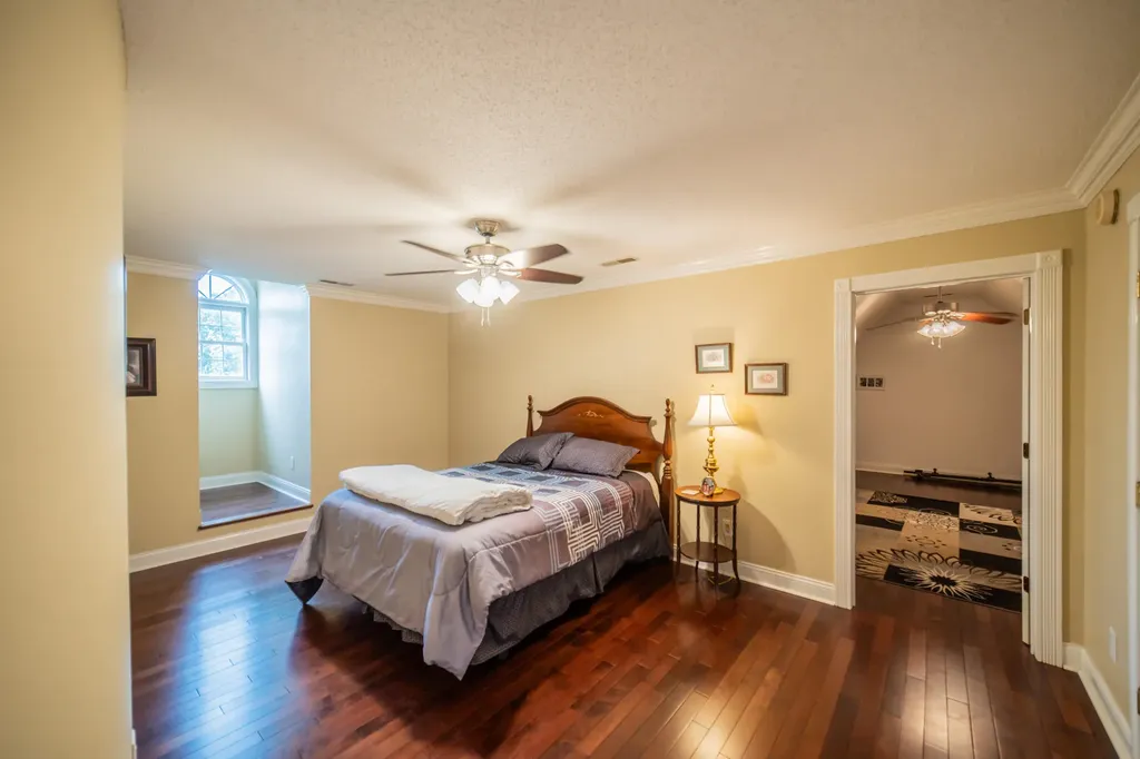 6429 Stinespring Drive Paducah KY 42001