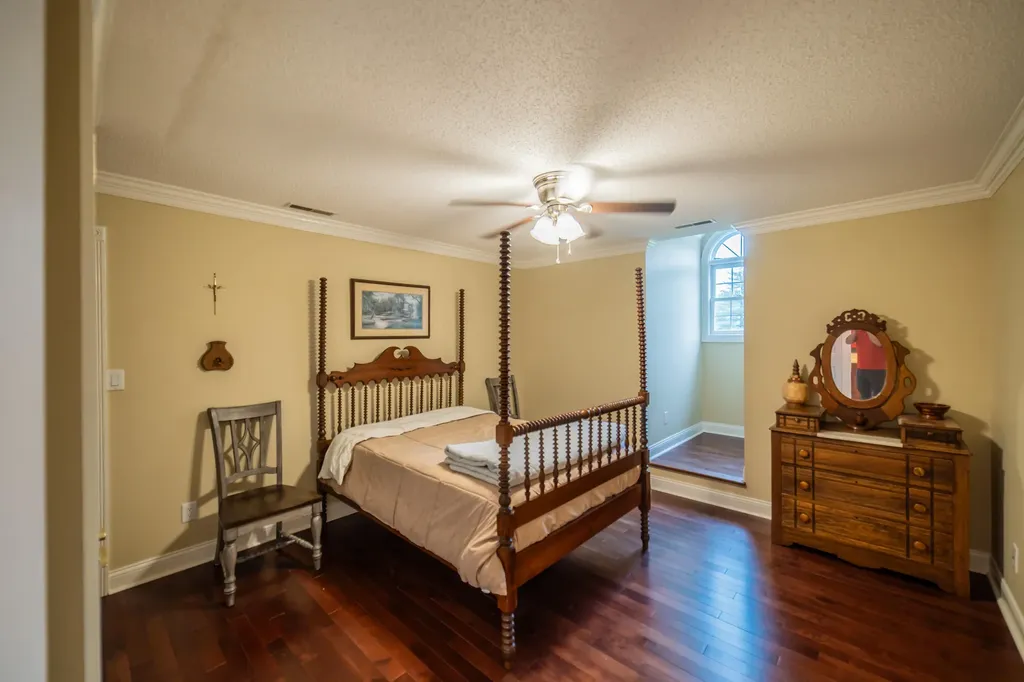 6429 Stinespring Drive Paducah KY 42001