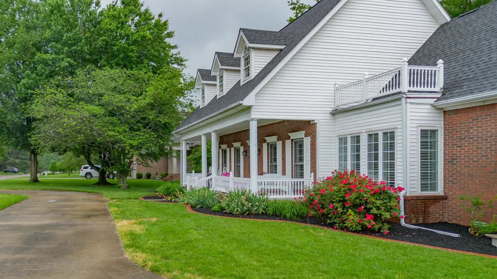 6429 Stinespring Drive Paducah KY 42001