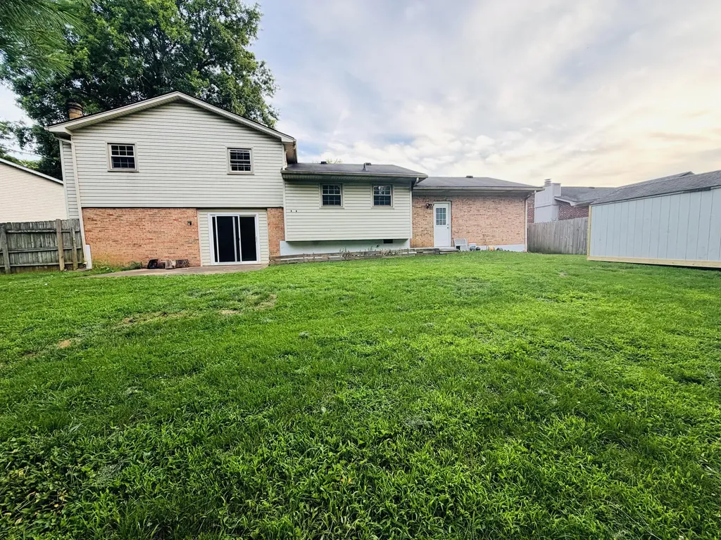 3309 Downing Place Lexington KY 40517