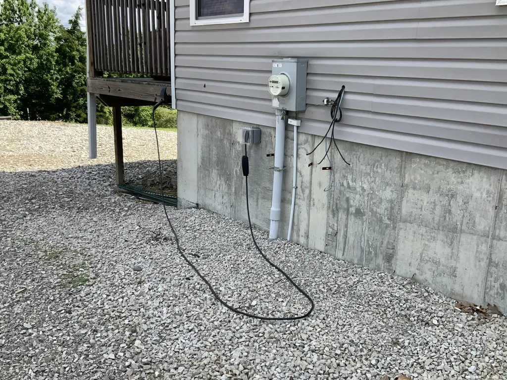 1160 Dennis Road Lawrenceburg KY 40342